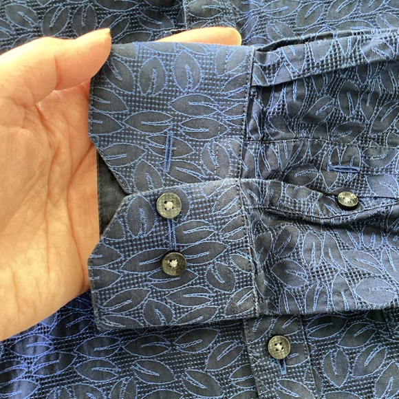 PARK AVENUE button down shirt - Picture 3 of 5